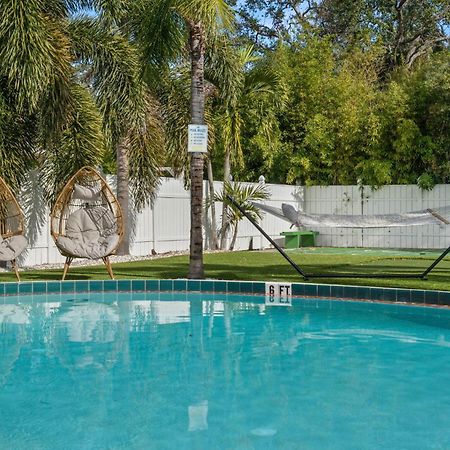 2B1B Stylish Little House W Shared Pool 511 Villa Clearwater Ngoại thất bức ảnh